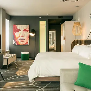 Hotel Renaissance Centre-ville
