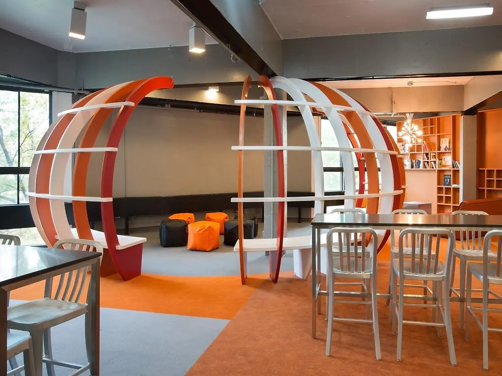Zum Auberge D'Ete - Universite De Montreal 3*,  Canada